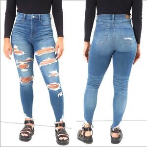 American Eagle Curvy Hi-Rise Distressed Jeggings